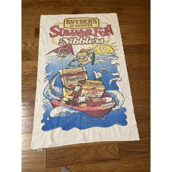 Snyder's of Hanover Pretzel  Nibblers Summer Fun Beach Towel VINTAGE Made In USA - Picture 1 of 10